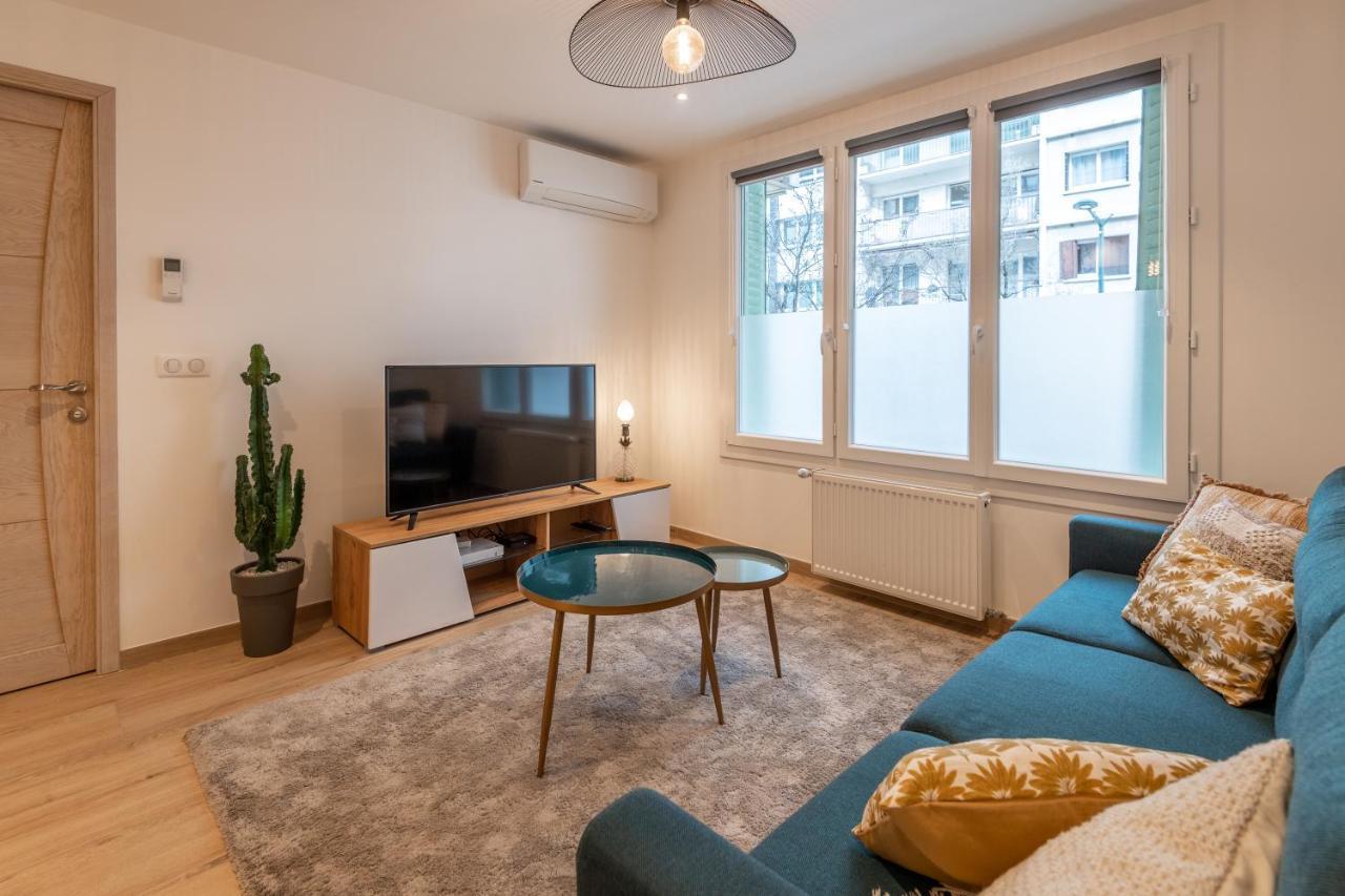 7 Rhone Super T2 Renove Avec Place De Parking Privee Apartment Annecy Exterior photo